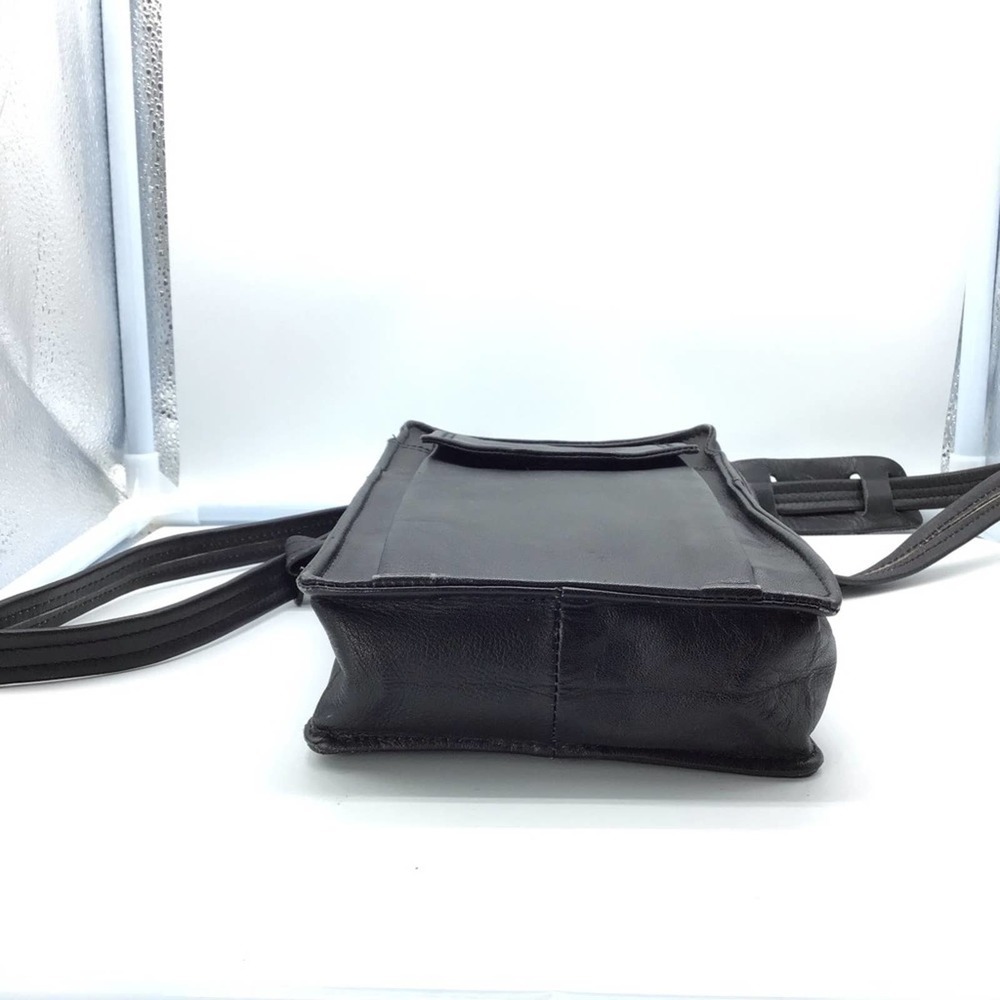 BRAND black leather travel bag w/adjustable strap - Picture 5 of 16